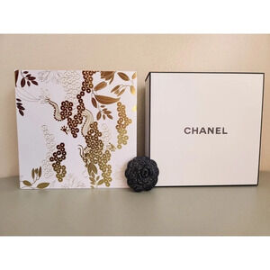 CHANEL Square Empty Gift Box Container 8.5"x8.5"x3.75" Cover Camellia Flower